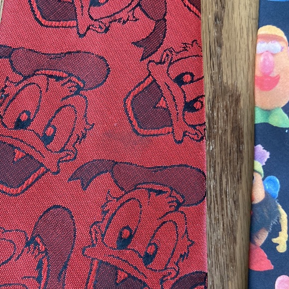 VINTAGE Novelty Neck Tie Lot of 4~ Disney, Mr Potato Head, Tree Frogs - Picture 6 of 6